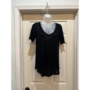 Carly Jeans Los Angeles Black Burnout V Neck Short Sleeve Top XS